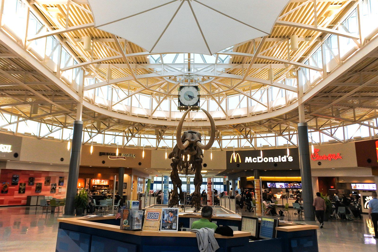 CVG food court